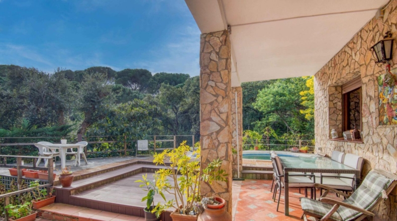 Girona - Sant Feliu de Guíxols - 842m2