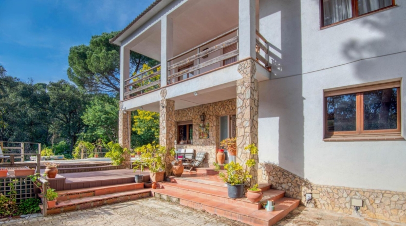 Girona - Sant Feliu de Guíxols - 842m2