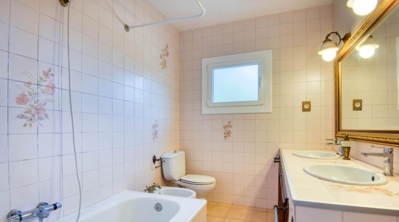 Girona - Sant Feliu de Guíxols - 842m2