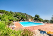 Xalet independent amb terreny en venda a Sant Feliu de Guíxols ref.: TR252869 foto