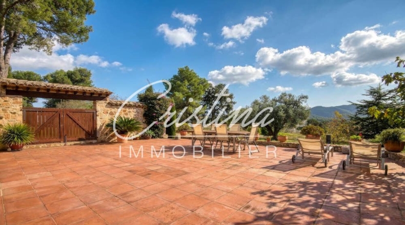 Жирона - Santa Cristina d'Aro - 2136m2
