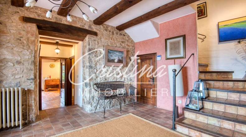 Жирона - Santa Cristina d'Aro - 2136m2