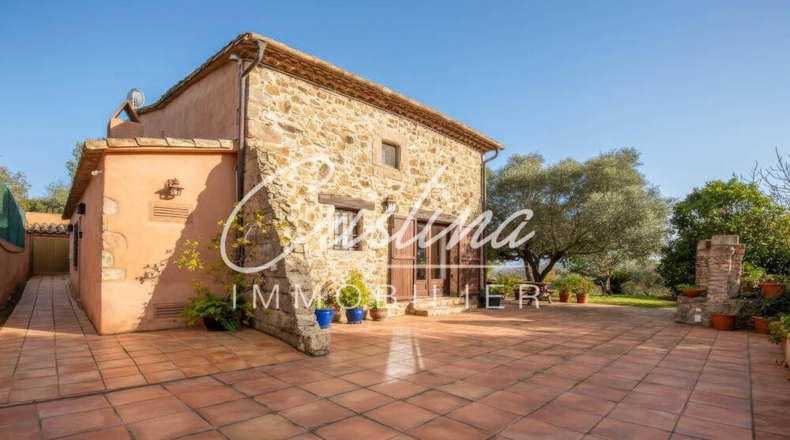 Жирона - Santa Cristina d'Aro - 2136m2