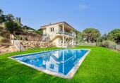Casa de camp amb terreny en venda a Santa Cristina d'Aro ref.: TR367451 foto