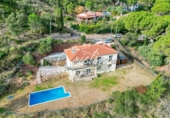Casa de camp amb terreny en venda a Santa Cristina d'Aro ref.: TR367451 foto