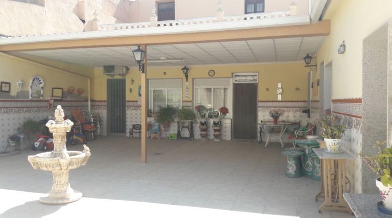 Alicante - La Cruz - 600m2