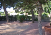 Xalet independent amb terreny en venda a Petrer ref.: TR28112 foto