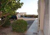 Semi-detached house with land for sale in Petrer ref: TR200098 photo
