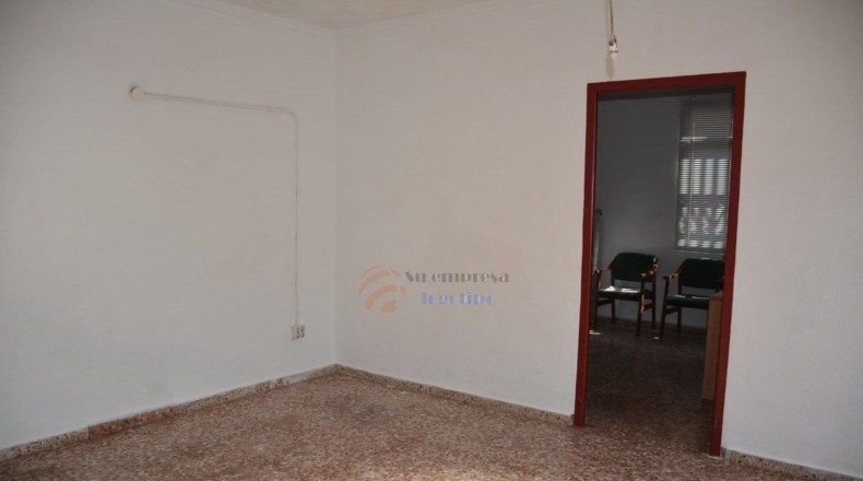 Alicante - Elda - 234m2
