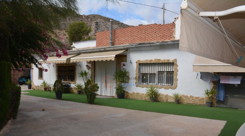 Alicante - Elda - 1900m2