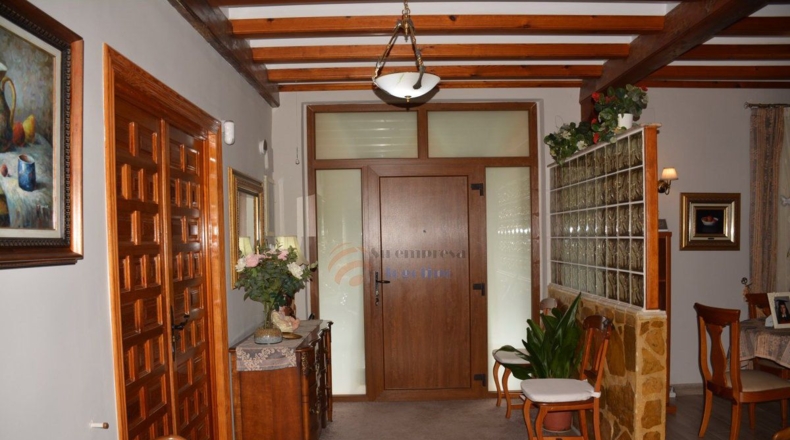 Alicante - Elda - 1900m2