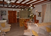 Casa de camp amb terreny en venda a Elda ref.: TR342549 foto