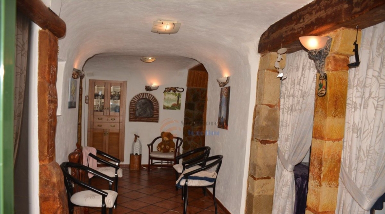Alicante - Elda - 1900m2