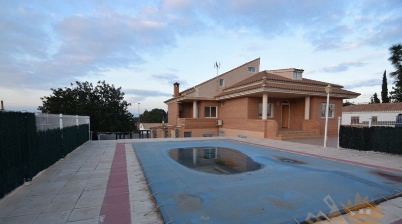 Murcia - Molina de Segura - 1200m2