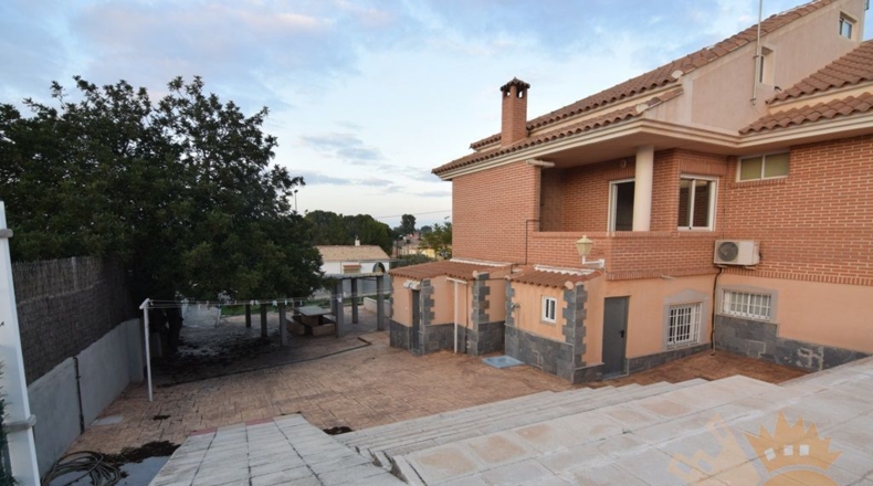 Murcia - Molina de Segura - 1200m2