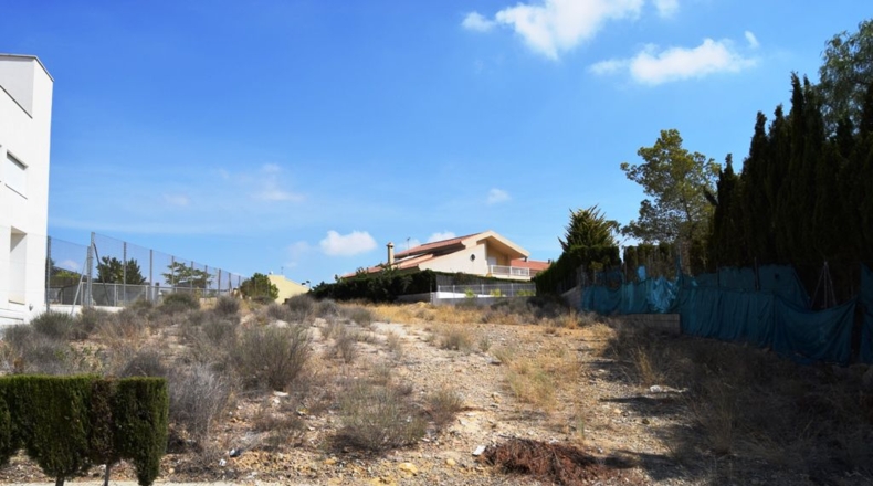 Murcia - Molina de Segura - 850m2