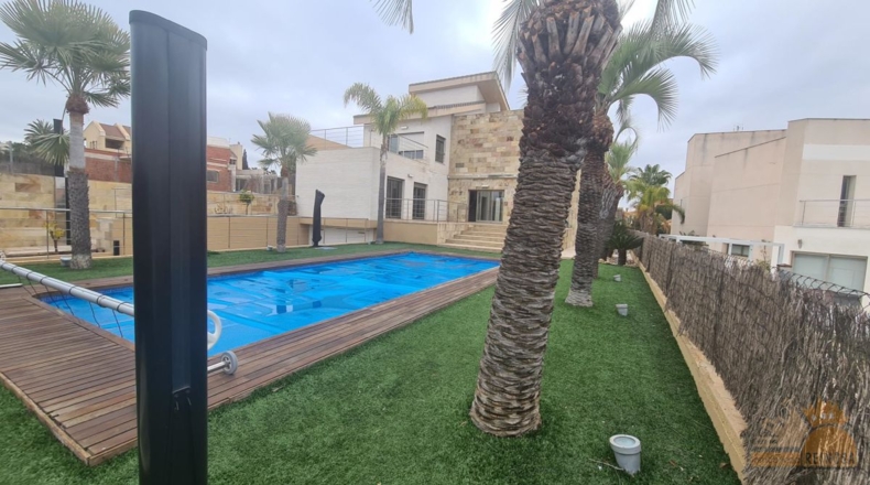 Murcia - Molina de Segura - 800m2