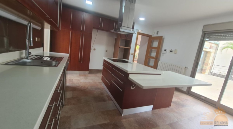 Murcia - Molina de Segura - 800m2