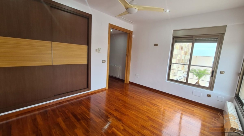 Murcia - Molina de Segura - 800m2
