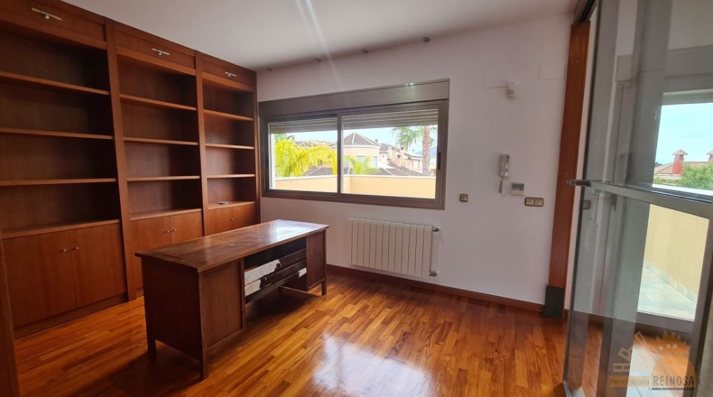 Murcia - Molina de Segura - 800m2