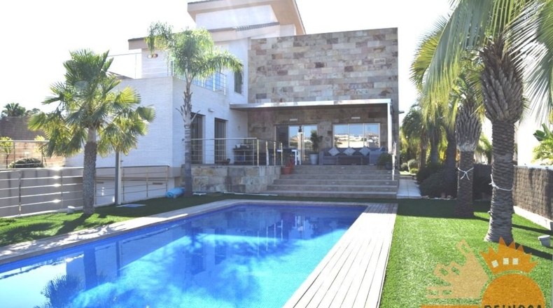 Murcia - Molina de Segura - 800m2
