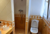 Отдельно стоящий дом с участком на продажу в городе Molina de Segura. Фото
