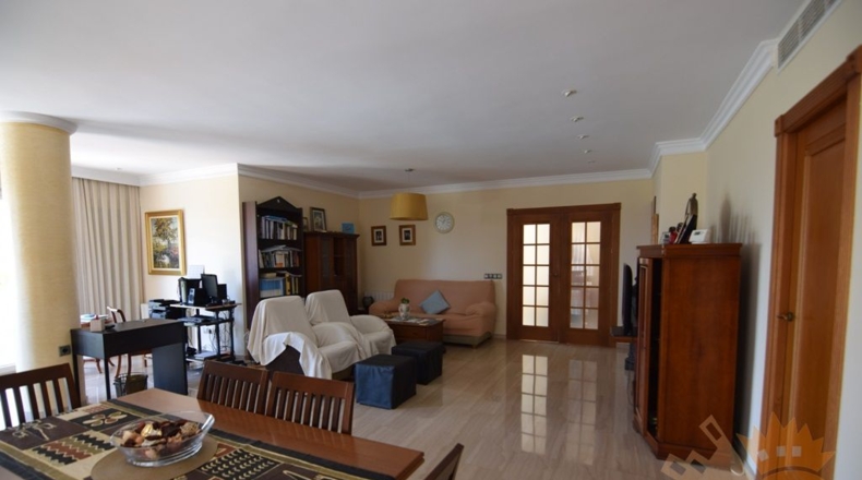 Murcia - Molina de Segura - 1045m2