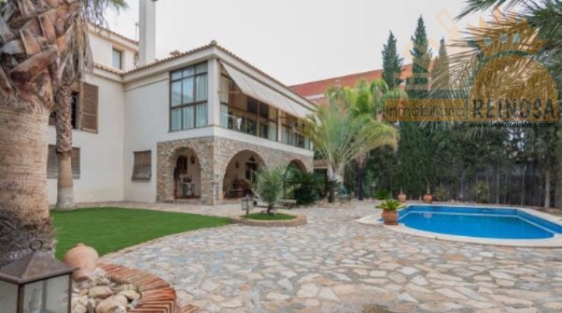 Murcia - Molina de Segura - 950m2