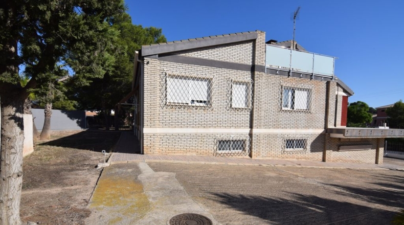 Murcia - Los Vientos - 1300m2