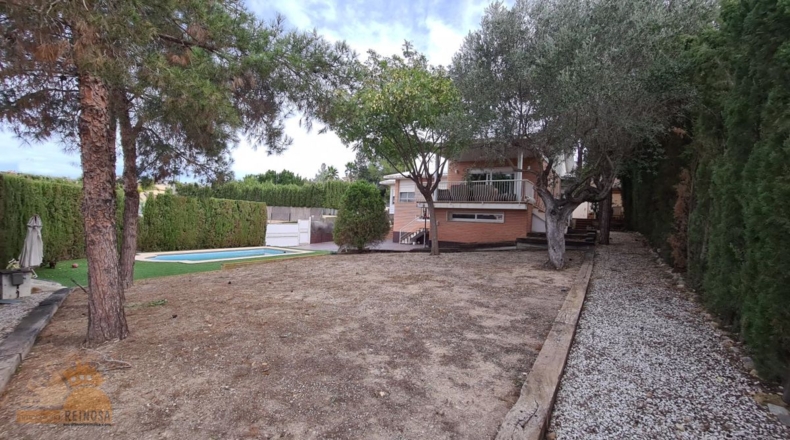 Murcia - Molina de Segura - 826m2
