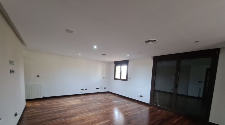 Murcia - Molina de Segura - 995m2