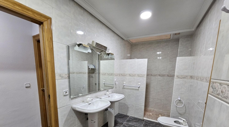 Murcia - Molina de Segura - 652m2