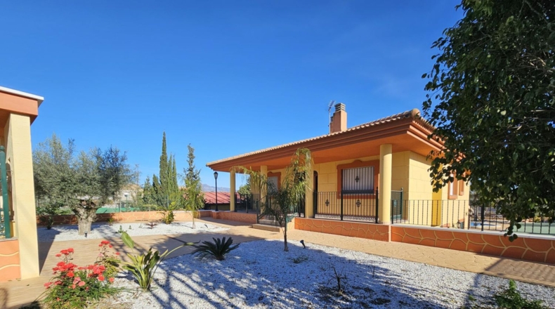 Múrcia - Molina de Segura - 2584m2