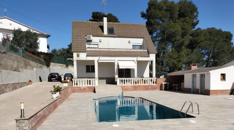 Barcelona - Lliçà de Vall - 863m2