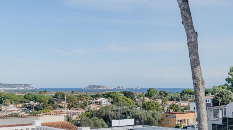 Gerona - Льягостера - 460m2