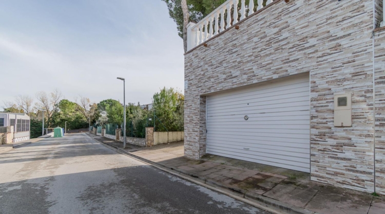 Gerona - Льягостера - 460m2