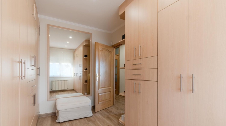 Gerona - Льягостера - 460m2