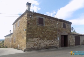 Santa Catalina de Somoza 695&nbsp;m²