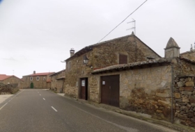 Santa Catalina de Somoza 695&nbsp;m²