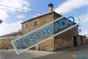 Santa Catalina de Somoza 695&nbsp;m²