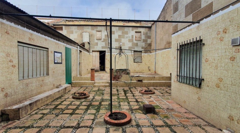 Jaén - Bailén - 363m2