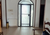 Chalet independiente con terreno en venta en Villanueva de la Reina ref: TR334586 foto