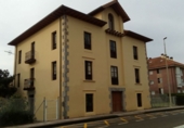 Xalet independent amb terreny en venda a la España, Bárcena de Cicero, ref.: TR17892 foto