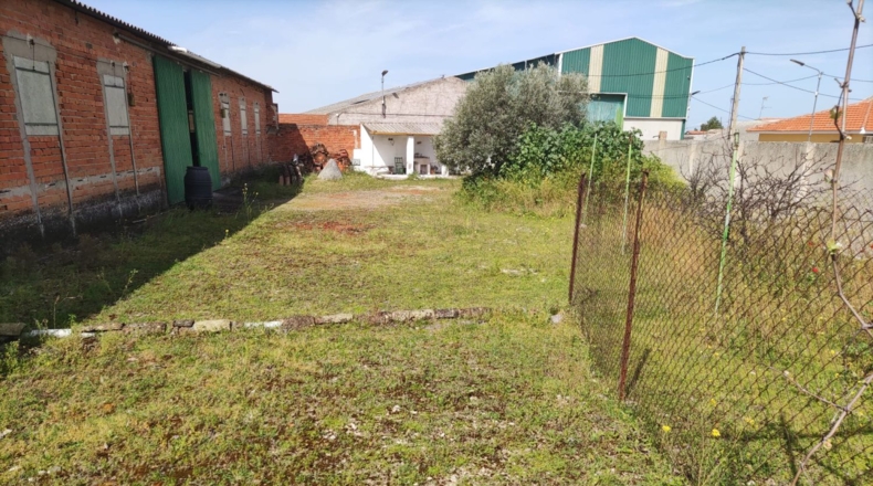 Toledo - Erustes - 1050m2
