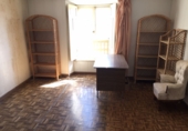 Участок с постройкой на продажу в городе Castropol. Фото