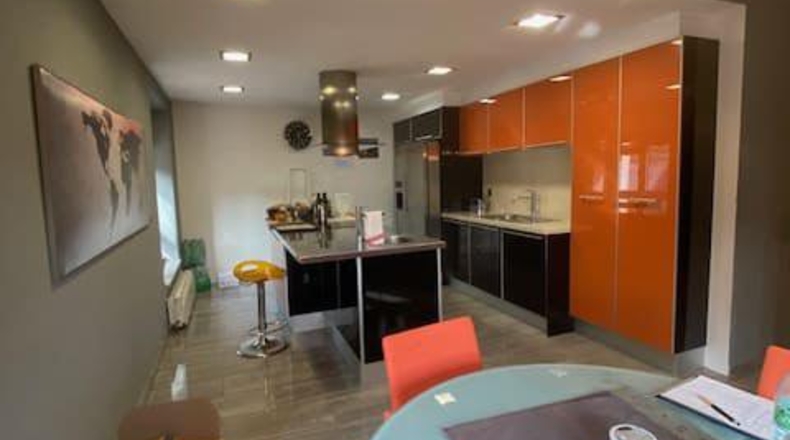 Asturias - Овьедо - 1200m2