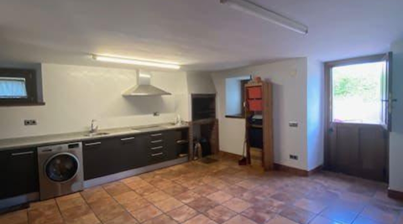 Asturias - Овьедо - 1200m2