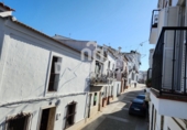 Дом с участком на продажу в городе Cartaya Фото