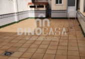 Дом с участком на продажу в городе Cartaya. Фото