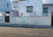 Chalet independiente con terreno en venta en Cartaya ref: TR252953 foto